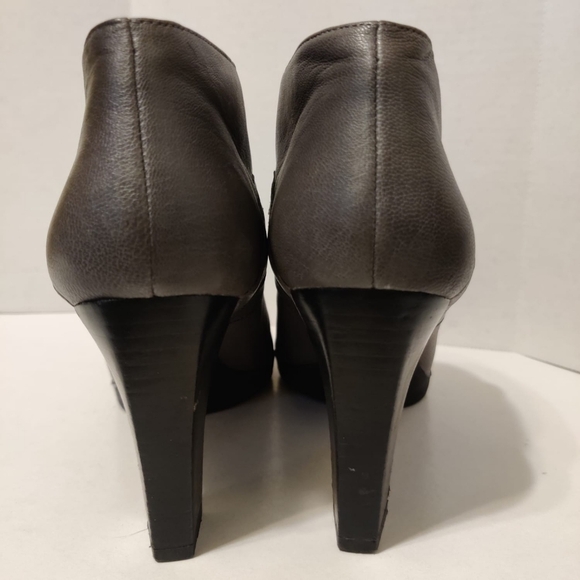 FRANCO SARTO Inkwell‎ Grey Leather Heel Booties Buckle Women's 8.5 Shoes - Picture 8 of 13